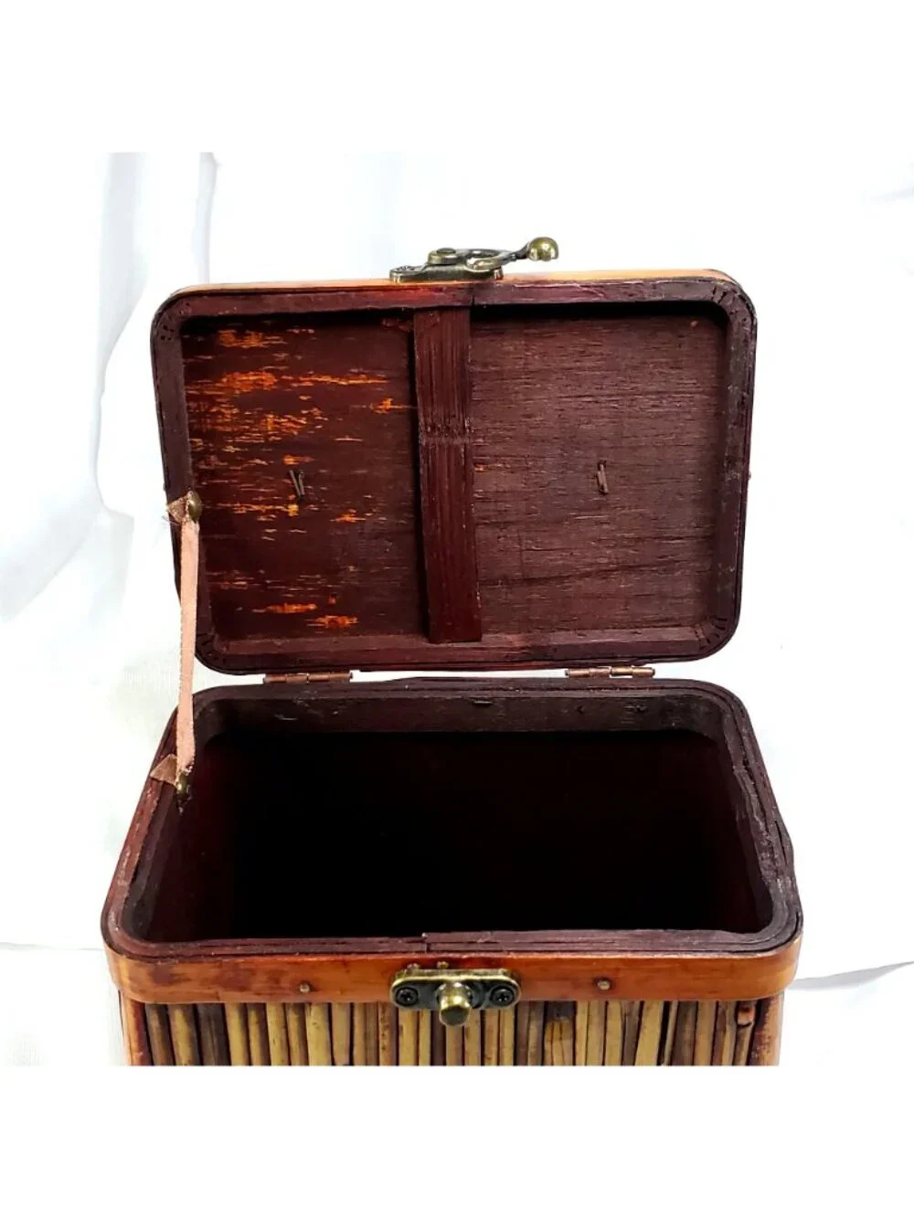N/A vintage bamboo